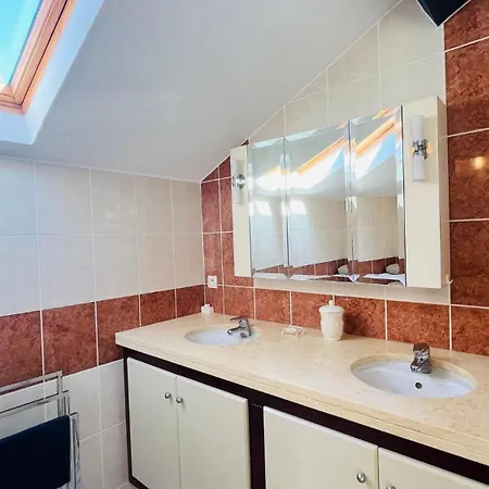 T4 Santa Regina Iii * Calvi (Corsica)