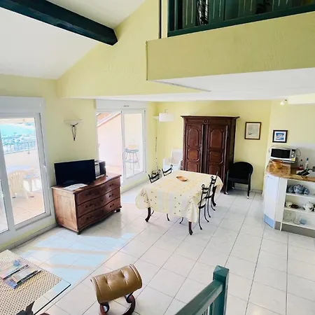 T4 Santa Regina Iii Lägenhet *