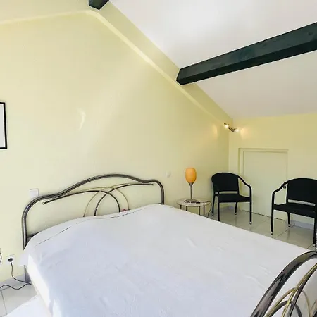 Lägenhet T4 Santa Regina Iii