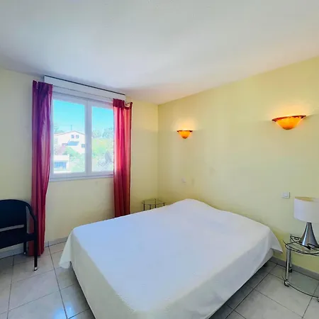 T4 Santa Regina Iii Апартаменты