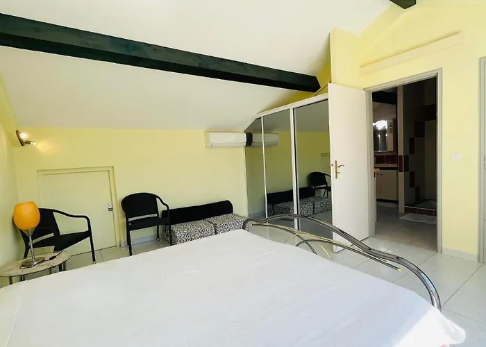 T4 Santa Regina Iii 公寓 卡尔维