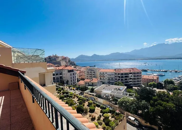 T4 Santa Regina Iii * Calvi (Corsica)